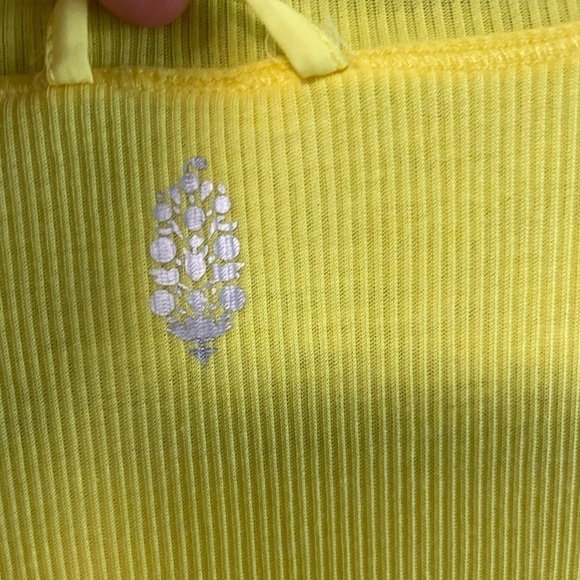 NWT Free People Movement Twice As Nice Henley in lemon verbena. Size X-Small - Picture 5 of 10